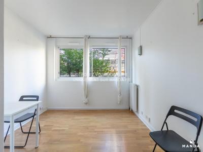 Location Appartement PARIS-11EME-ARRONDISSEMENT 