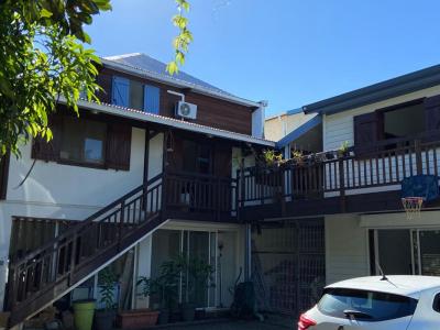Vente Maison 9 pi�ces POSSESSION 97419
