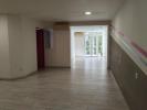 Location Local commercial Claira 66