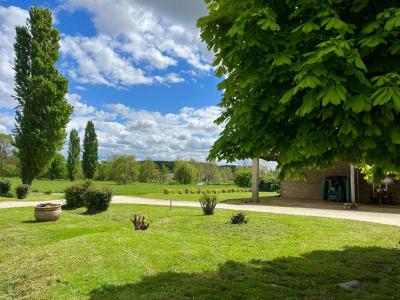 Vente Maison 7 pi�ces BAIGNES-SAINTE-RADEGONDE 16360