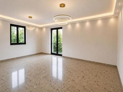 Vente Maison 4 pi�ces VALETTE-DU-VAR 83160