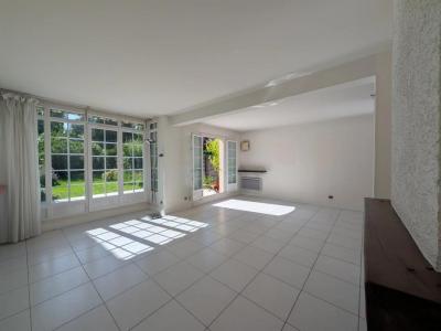 For sale House CLAYES-SOUS-BOIS 
