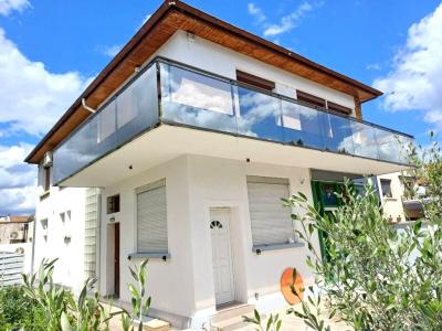 Vente Maison 8 pi�ces LYON-8EME-ARRONDISSEMENT 69008