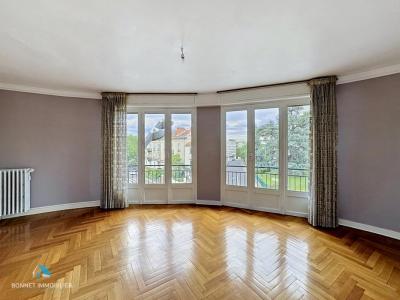 Location Appartement 3 pièces CHAMALIERES 63400
