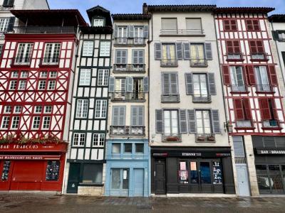 Vente Immeuble BAYONNE 64100