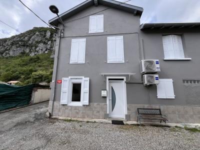 Location Maison 6 pi�ces QUIE 09400