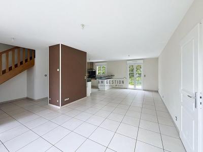 Location Maison COUZEIX 