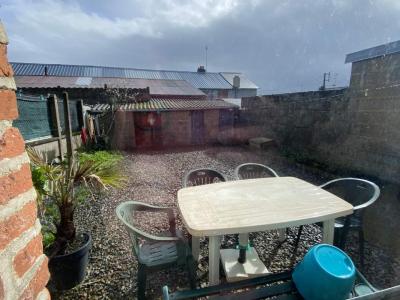 Vente Immeuble FOUGERES 35300