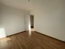 Louer Appartement  690 euros