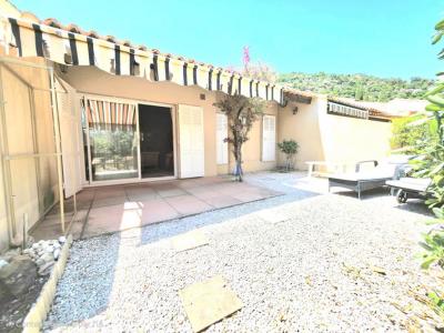 Vente Maison 2 pi�ces LAVANDOU 83980