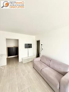 Location Appartement 2 pièces CHARENTON-LE-PONT 94220