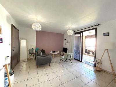 For sale Apartment POSSESSION 