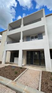 Vente Appartement 3 pi�ces ROUGIERS 83170