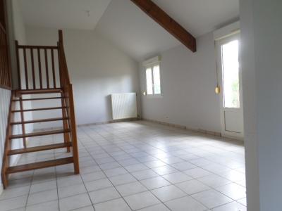 For rent House SAINT-JULIEN-DU-SAULT 