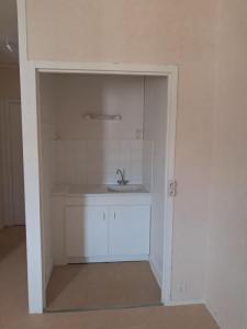 For rent Apartment ILE-BOUCHARD 
