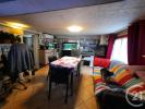 House ESBLY 