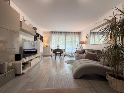 Vente Appartement 4 pièces AUBERGENVILLE 78410