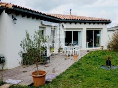 Vente Maison 5 pi�ces CALAMANE 46150