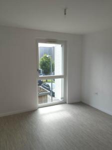 Location Appartement 4 pi�ces CHARLEVILLE-MEZIERES 08000