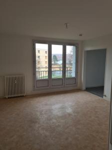 Location Appartement 3 pi�ces CHARLEVILLE-MEZIERES 08000