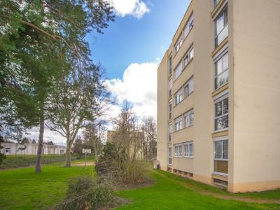 Location Appartement 4 pi�ces CHAROLLES 71120