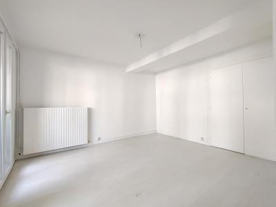 For sale Apartment CHANTILLY 