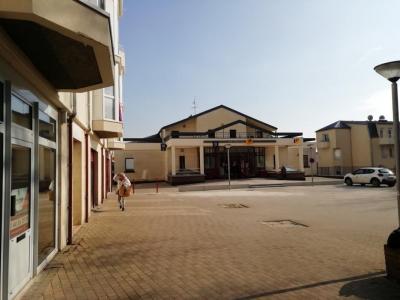 Location Local commercial NOYON  60