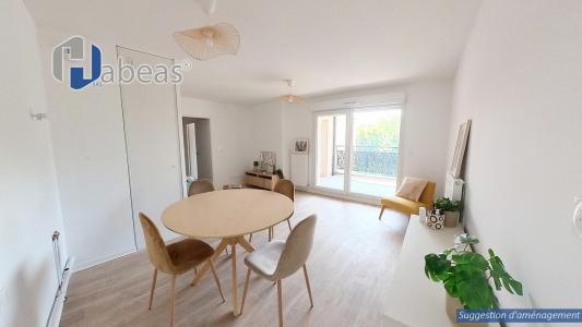 Vente Appartement 4 pièces RILLIEUX-LA-PAPE 69140