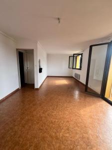 Location Appartement PENNES-MIRABEAU  13