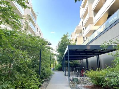 Vente Appartement LYON-8EME-ARRONDISSEMENT 69008