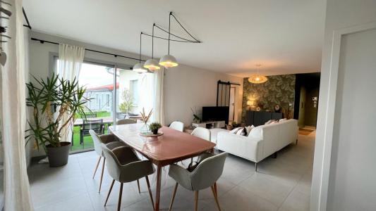 Location Maison LAY 