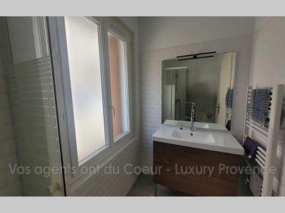 Vente Appartement MARSEILLE-5EME-ARRONDISSEMENT 