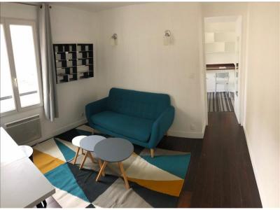 Location Appartement 2 pièces PARIS-10EME-ARRONDISSEMENT 75010