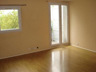 Location Appartement 2 pi�ces SAVIGNY-LE-TEMPLE 77176