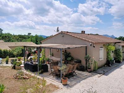 Vente Maison 5 pi�ces CAMPS-LA-SOURCE 83170