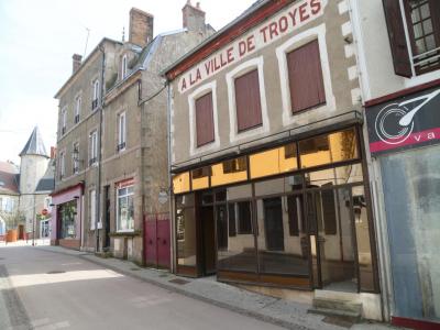 Vente Local commercial LUZY 58170