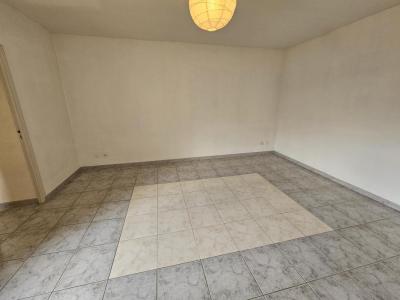 For rent Apartment CREUSOT 