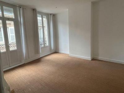 Location Appartement BORDEAUX 33000