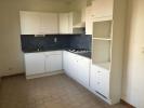 Louer Appartement Montverdun 565 euros