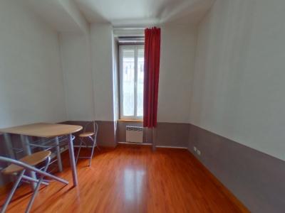 Location Appartement VILLEURBANNE  69