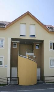 Location Appartement 4 pi�ces BEAUCOURT 90500