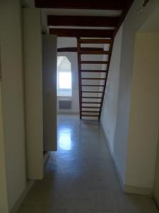 Location Appartement 2 pi�ces VEZELAY 89450