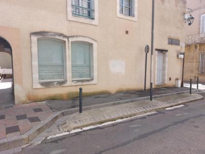 Location Commerce CAVAILLON  84