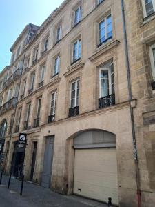 Vente Appartement 3 pièces BORDEAUX 33000