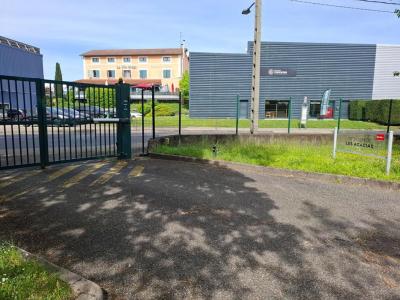 For rent Parking CHAMPAGNE-AU-MONT-D'OR  69