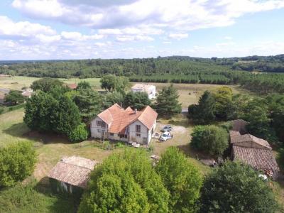 Vente Maison 8 pi�ces MONTGUYON 17270