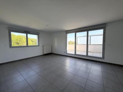 Vente Appartement ROCHE-LA-MOLIERE 