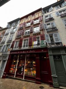 Vente Immeuble BAYONNE 64100