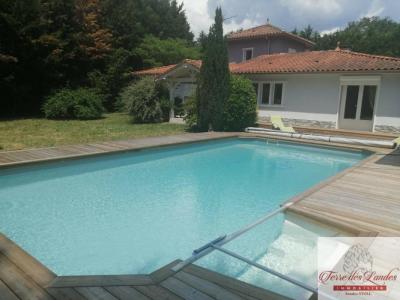 For sale House CARCARES-SAINTE-CROIX 