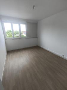 For rent Apartment CHAUMONT 
